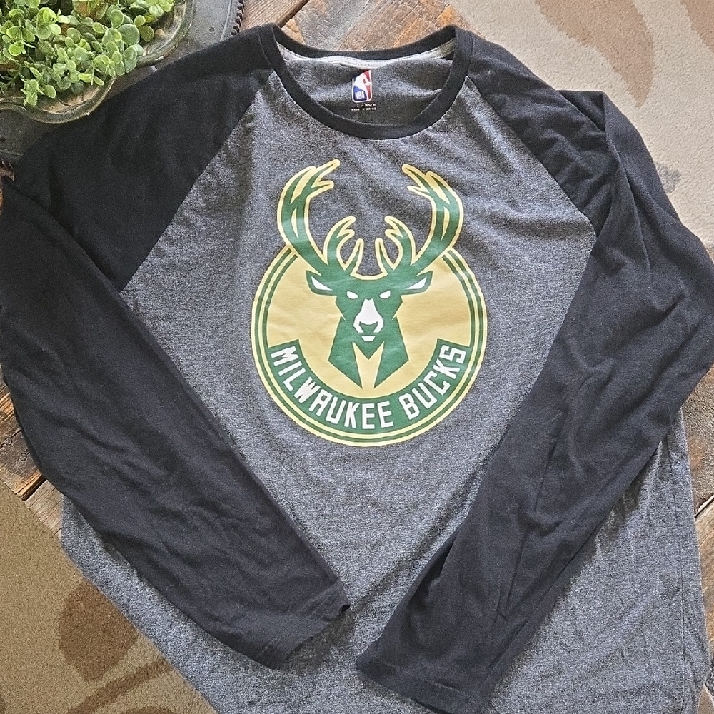 NBA Milwaukee Bucks Gray and Black Long Sleeve Tee